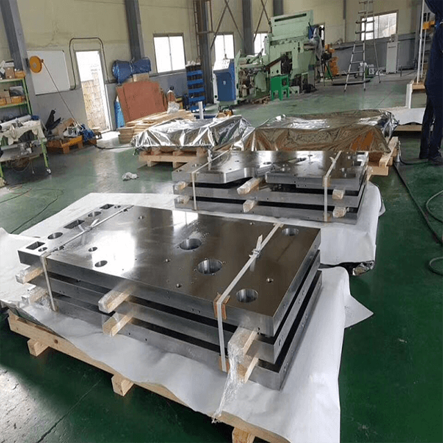 Máy cán màng cơ bản không dung môi tốc độ cao cho lá nhôm ở 500 Mpm 